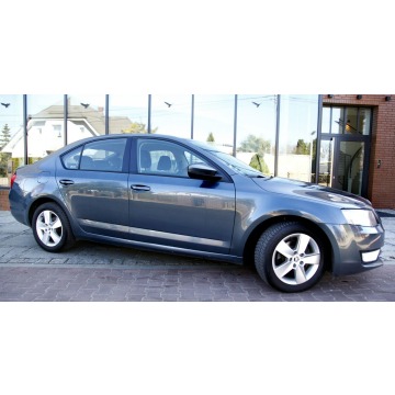 Skoda Octavia  Hatchback 2016,  2.0 diesel, automat - Na sprzedaż za 35 999 zł - Świebodzin - zdjęcie 4