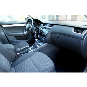 Skoda Octavia  Hatchback 2016,  2.0 diesel, automat - Na sprzedaż za 35 999 zł - Świebodzin - zdjęcie 7
