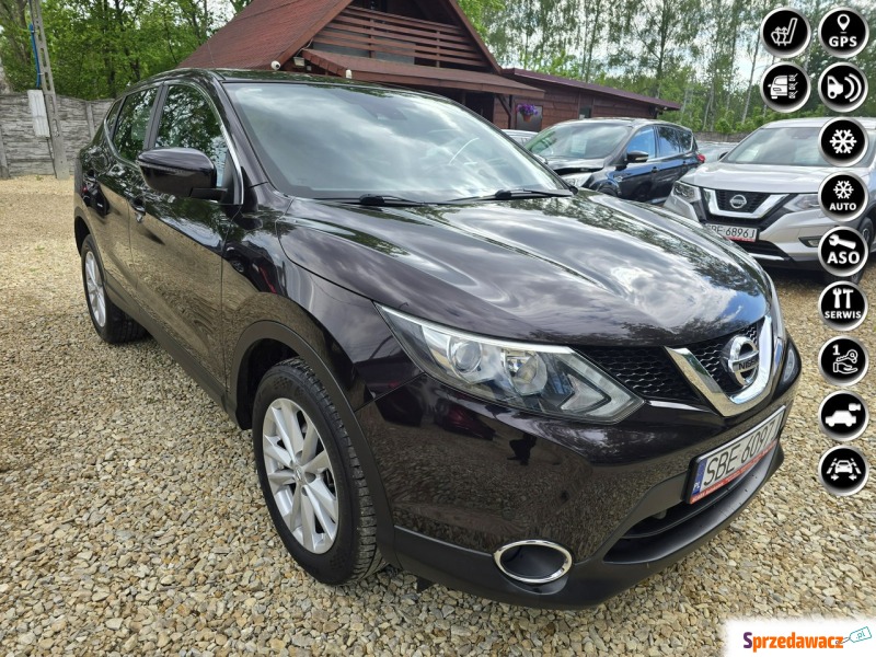 Nissan Qashqai  SUV 2015,  1.6 benzyna - Na sprzedaż za 52 000 zł - Sosnowiec