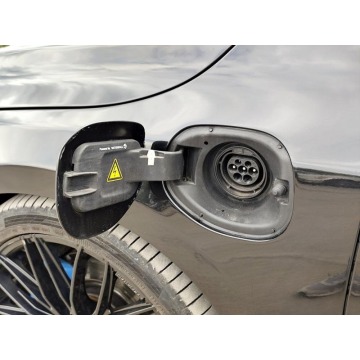 Volvo V60  Kombi 2015,  2.4 diesel, automat - Na sprzedaż za 37 900 zł - Warszawa - zdjęcie 7