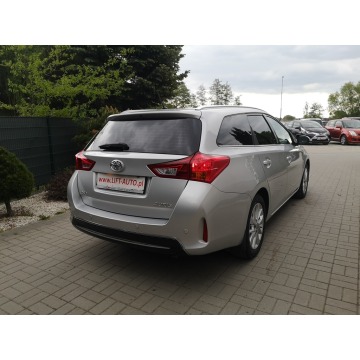 Toyota Auris 2014,  2.0 diesel - Na sprzedaż za 29 900 zł - Strzegom - zdjęcie 6