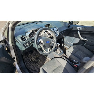 Ford Fiesta  Hatchback 2012,  1.4 diesel - Na sprzedaż za 12 900 zł - Warszawa - zdjęcie 7