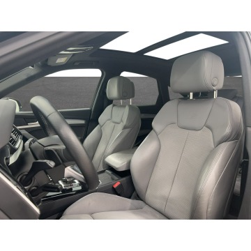 Audi Q5  SUV 2023,  2.0 hybryda, automat - Na sprzedaż za 153 000 zł - Warszawa - zdjęcie 9