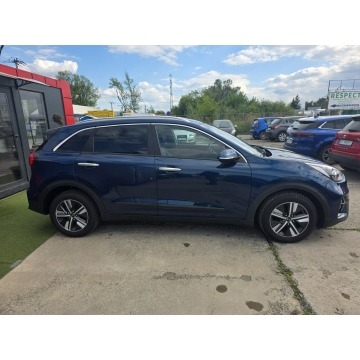 Kia Niro  SUV 2019,  1.6 hybryda, automat - Na sprzedaż za 64 900 zł - Kraków - zdjęcie 4
