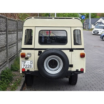 Land Rover Defender  Terenowy 1974,  2.3 diesel - Na sprzedaż za 75 900 zł - Koszalin - zdjęcie 8