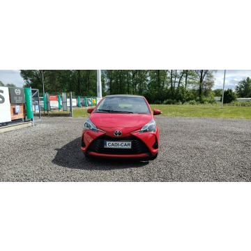 Toyota Yaris  Hatchback 2019,  1.5 benzyna+LPG - Na sprzedaż za 42 900 zł - Goczałkowice-Zdrój - zdjęcie 2