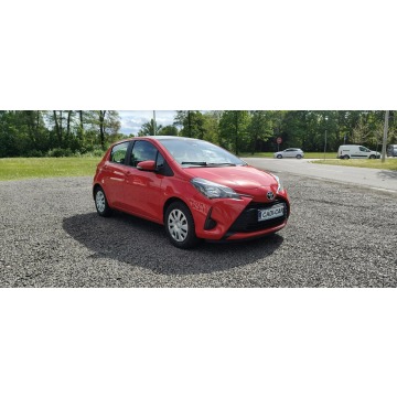 Toyota Yaris  Hatchback 2019,  1.5 benzyna+LPG - Na sprzedaż za 42 900 zł - Goczałkowice-Zdrój - zdjęcie 3