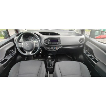 Toyota Yaris  Hatchback 2019,  1.5 benzyna+LPG - Na sprzedaż za 42 900 zł - Goczałkowice-Zdrój - zdjęcie 8