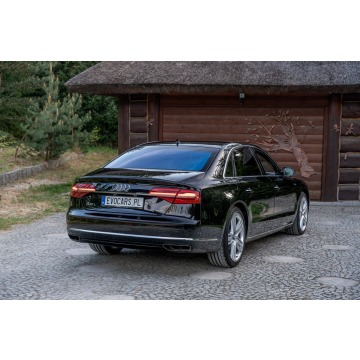 Audi A8  Sedan/Limuzyna 2015,  4.1 diesel, automat - Na sprzedaż za 299 777 zł - Ropczyce - zdjęcie 4
