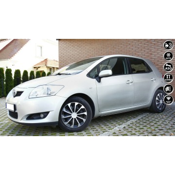 Toyota Auris - Klimatronic|Parktronic|6 Biegów| Serwisowany|Bezwyp|Zarejestr|GWARANT