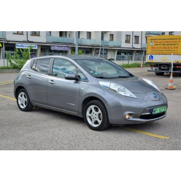 Nissan Leaf  Hatchback 2016 elektryczny, automat - Na sprzedaż za 24 255 zł - Warszawa - zdjęcie 1