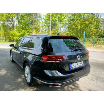 Volkswagen Passat 2020,  2.0 diesel, automat - Na sprzedaż za 119 000 zł - Burzenin - zdjęcie 3