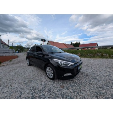 Hyundai i20  Hatchback 2017,  1.2 benzyna - Na sprzedaż za 33 900 zł - Kamienna Góra - zdjęcie 8