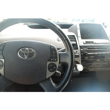 Toyota Prius  Liftback 2005,  1.5 hybryda, automat - Na sprzedaż za 24 900 zł - Słupsk - zdjęcie 8