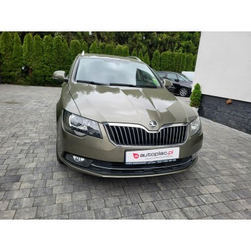 Skoda Superb 2014,  2.0 diesel - Na sprzedaż za 45 500 zł - Jatutów - zdjęcie 3
