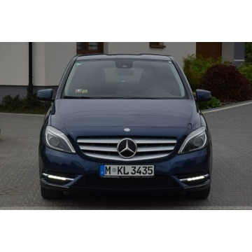 Mercedes - Benz B-klasa  Hatchback 2012,  1.6 benzyna - Na sprzedaż za 30 900 zł - Majdan Sieniawski - zdjęcie 2