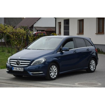 Mercedes - Benz B-klasa  Hatchback 2012,  1.6 benzyna - Na sprzedaż za 30 900 zł - Majdan Sieniawski - zdjęcie 3
