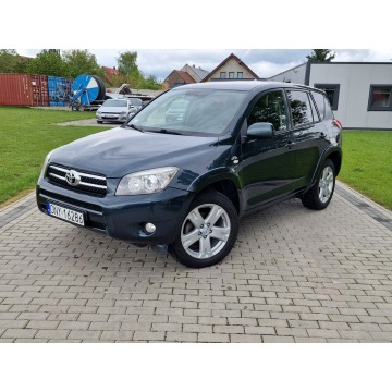 Toyota   SUV 2006,  2.2 diesel - Na sprzedaż za 18 900 zł - Strobice - zdjęcie 1
