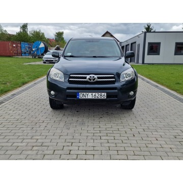 Toyota   SUV 2006,  2.2 diesel - Na sprzedaż za 18 900 zł - Strobice - zdjęcie 6