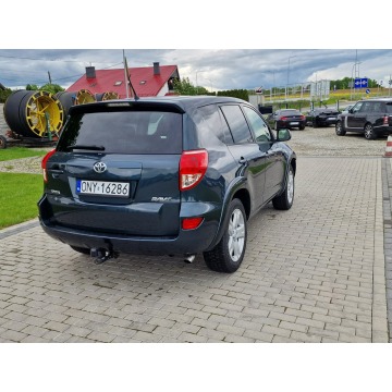 Toyota   SUV 2006,  2.2 diesel - Na sprzedaż za 18 900 zł - Strobice - zdjęcie 11
