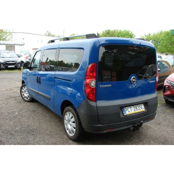 Opel Combo  Minivan/Van 2015,  1.2 diesel - Na sprzedaż za 19 900 zł - Piła - zdjęcie 4