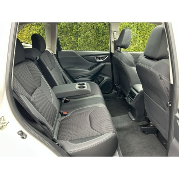 Subaru Forester  SUV 2019,  2.5 benzyna, automat - Na sprzedaż za 79 800 zł - Tarnów - zdjęcie 8