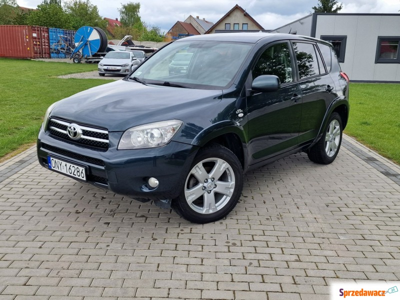 Toyota   SUV 2006,  2.2 diesel - Na sprzedaż za 18 900 zł - Strobice