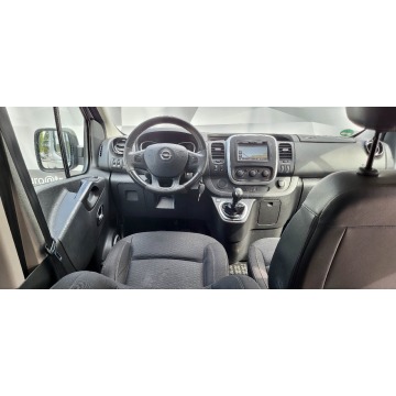 Opel Vivaro 2015,  1.6 - Na sprzedaż za 45 990 zł - Wałbrzych - zdjęcie 8