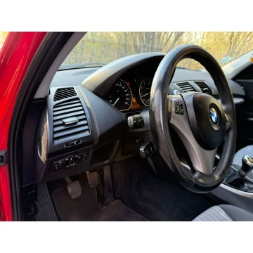 BMW Seria 1  Liftback 2005,  2.0 benzyna - Na sprzedaż za 7 990,00 zł - Ruda Śląska - zdjęcie 12