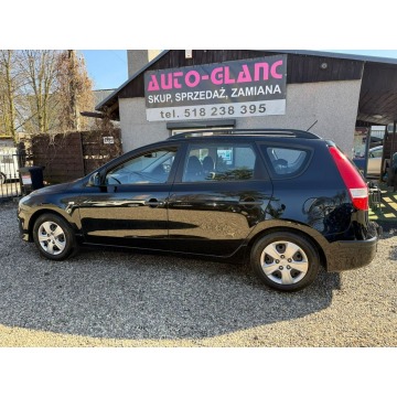 Hyundai i30 2011,  1.4 benzyna - Na sprzedaż za 11 999 zł - Ruda Śląska - zdjęcie 7