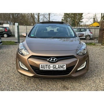 Hyundai i30  Liftback 2014,  1.6 benzyna - Na sprzedaż za 29 900 zł - Ruda Śląska - zdjęcie 3