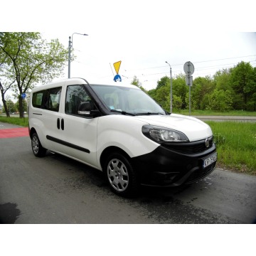 Fiat Doblo 2018,  1.2 diesel - Na sprzedaż za 29 900 zł - Łódź - zdjęcie 4