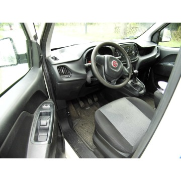 Fiat Doblo 2018,  1.2 diesel - Na sprzedaż za 29 900 zł - Łódź - zdjęcie 7