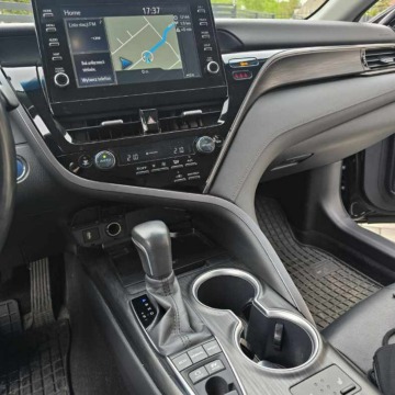 Toyota Camry  Sedan/Limuzyna 2023,  2.5 hybryda, automat - Na sprzedaż za 141 900 zł - Szczecinek - zdjęcie 11