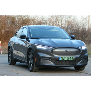 Ford Mustang  SUV 2023 elektryczny, automat - Na sprzedaż za 119 650 zł - Nysa - zdjęcie 2