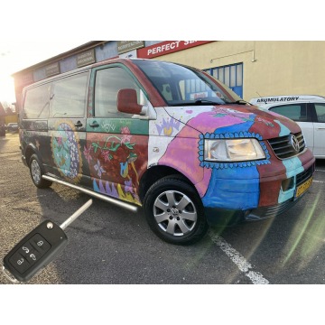 Volkswagen Transporter  Bus 2008,  2.5 diesel - Na sprzedaż za 19 650 zł - Nysa - zdjęcie 4