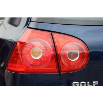 Volkswagen Golf  Hatchback 2005,  1.9 diesel - Na sprzedaż za 8 655,00 zł - Nysa - zdjęcie 9