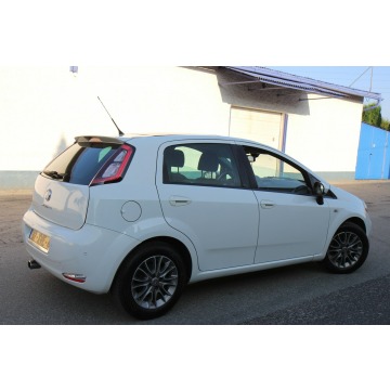 Fiat Punto Evo  Hatchback 2012,  1.2 diesel - Na sprzedaż za 11 299 zł - Nysa - zdjęcie 9