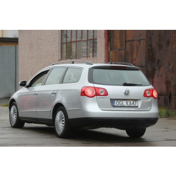 Volkswagen Passat  Kombi 2008,  2.0 benzyna - Na sprzedaż za 8 599,00 zł - Nysa - zdjęcie 6