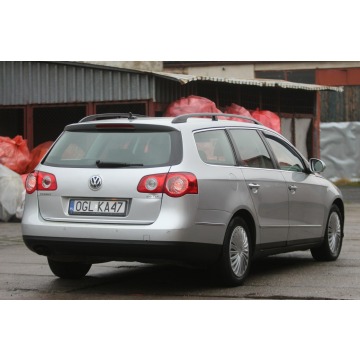 Volkswagen Passat  Kombi 2008,  2.0 benzyna - Na sprzedaż za 8 599,00 zł - Nysa - zdjęcie 8