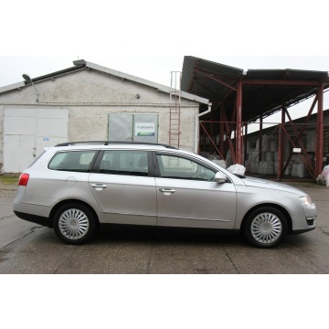 Volkswagen Passat  Kombi 2008,  2.0 benzyna - Na sprzedaż za 8 599,00 zł - Nysa - zdjęcie 10