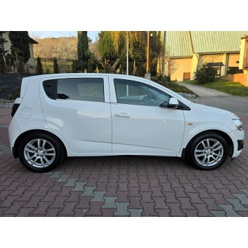 Chevrolet Aveo  Hatchback 2012,  1.6 benzyna, automat - Na sprzedaż za 28 990 zł - Zagórze - zdjęcie 6