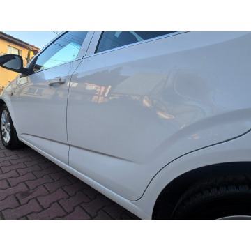 Chevrolet Aveo  Hatchback 2012,  1.6 benzyna, automat - Na sprzedaż za 28 990 zł - Zagórze - zdjęcie 10