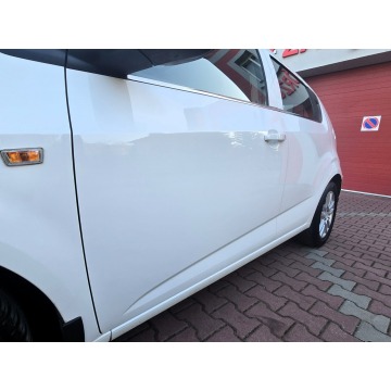 Chevrolet Aveo  Hatchback 2012,  1.6 benzyna, automat - Na sprzedaż za 28 990 zł - Zagórze - zdjęcie 9
