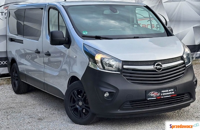 Opel Vivaro 2015,  1.6 - Na sprzedaż za 45 990 zł - Wałbrzych
