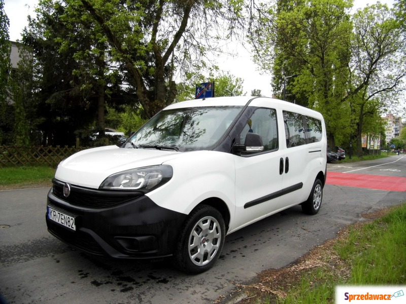Fiat Doblo 2018,  1.2 diesel - Na sprzedaż za 29 900 zł - Łódź