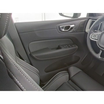 Volvo   SUV 2025,  2.0 hybryda, automat - Na sprzedaż za 239 900 zł - Tychy - zdjęcie 12