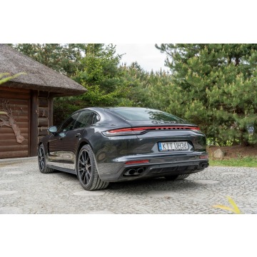 Porsche Panamera  Sedan/Limuzyna 2021,  2.9 benzyna, automat - Na sprzedaż za 339 777 zł - Ropczyce - zdjęcie 11