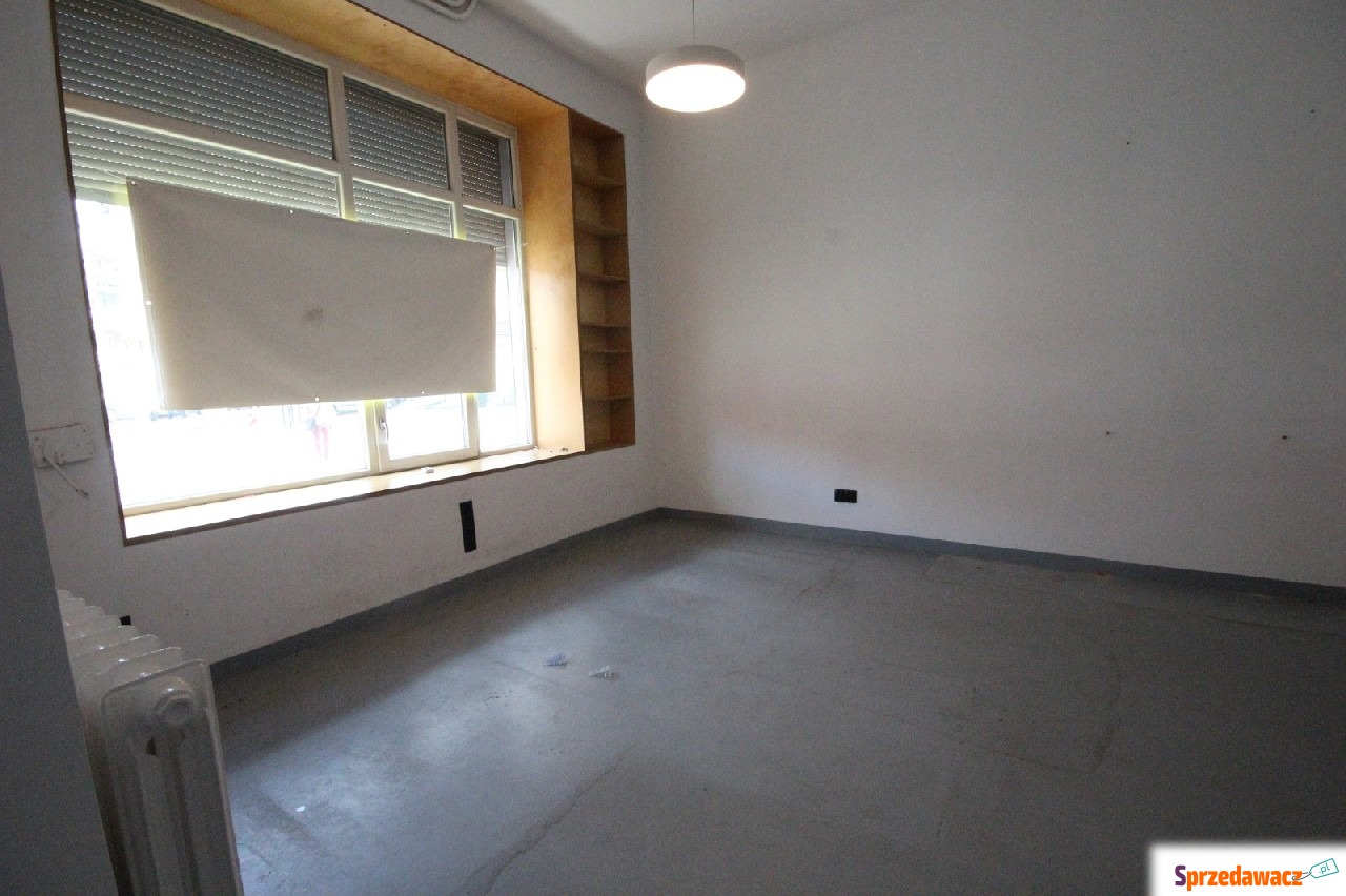 Lokal Handlowo/Usługowy (165m2)...