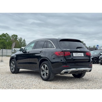 Mercedes - Benz 300  SUV 2022,  2.0 benzyna, automat - Na sprzedaż za 147 500 zł - Michałowice-Wieś - zdjęcie 6